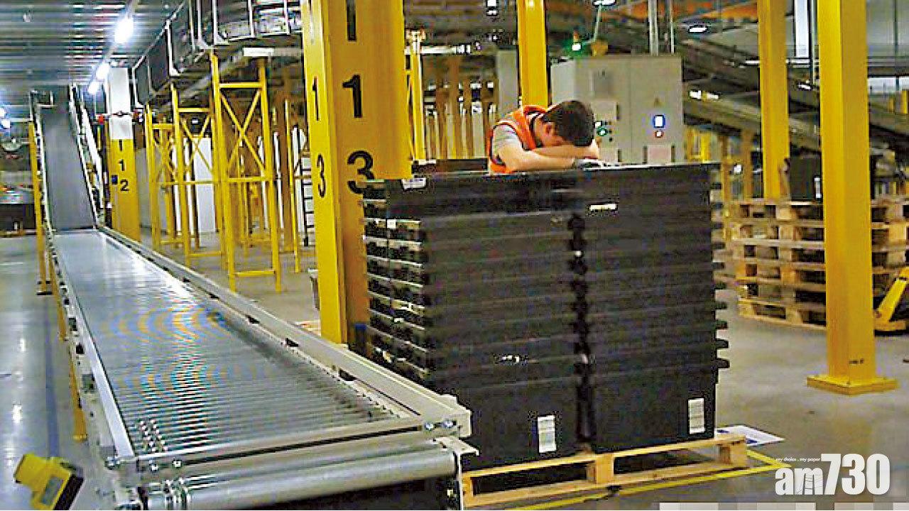 英媒亞馬遜放蛇 員工得30秒包裝