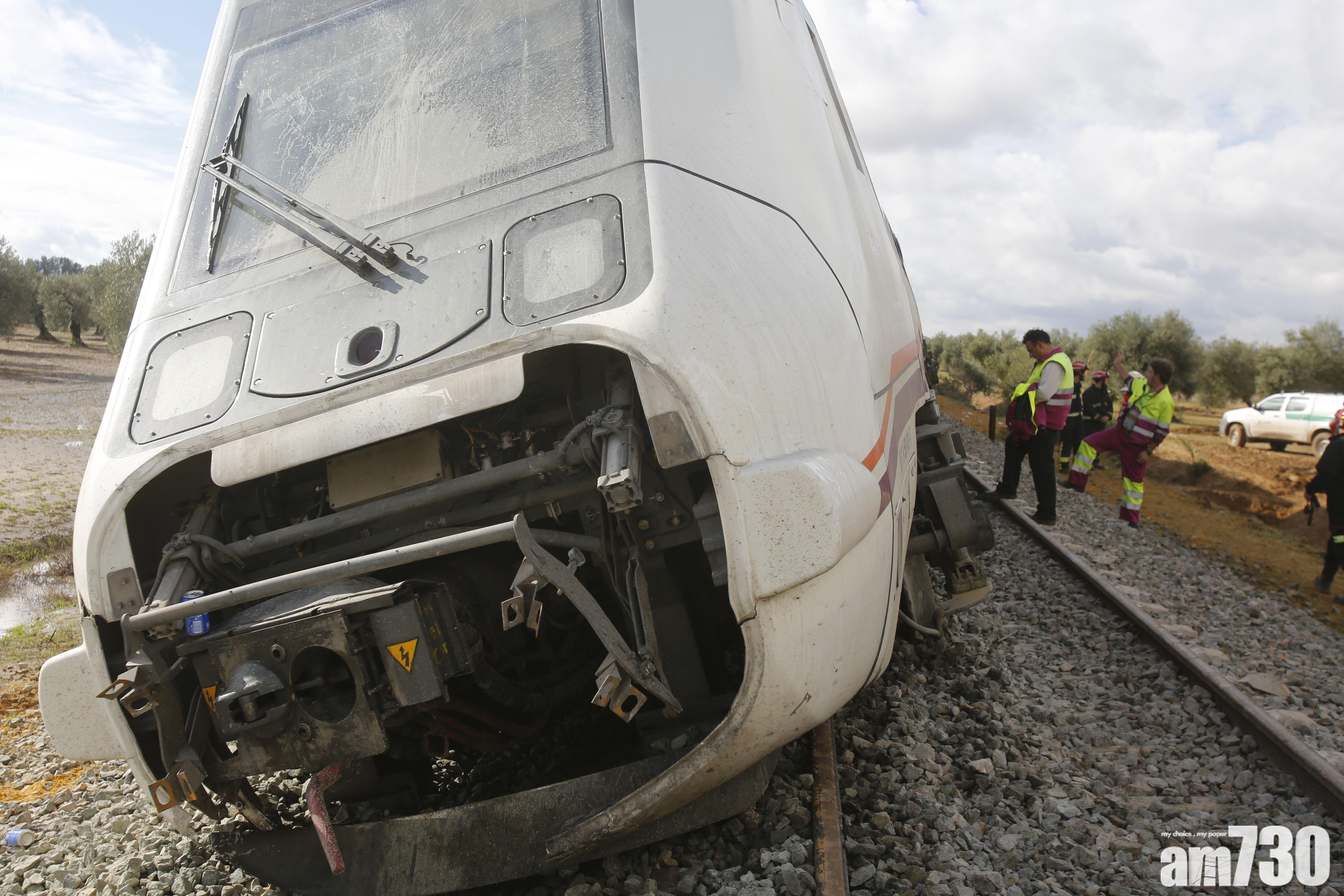 西班牙南部火車出軌27人傷