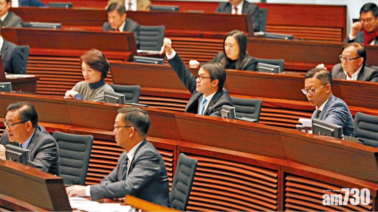 民主派提休會待續不獲批 修改議規 今正式決戰