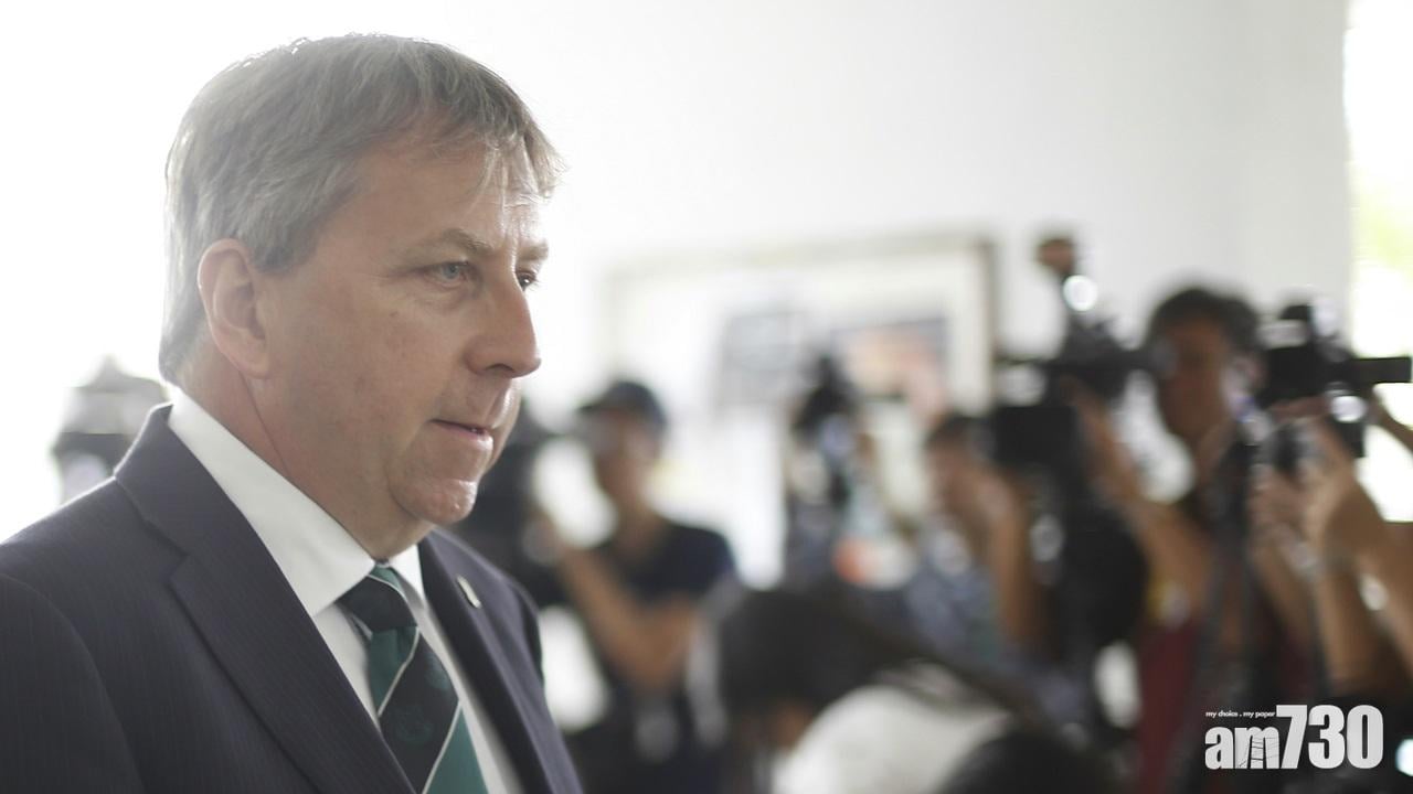 馬斐森發電郵回顧管治  形容佔領時探望學生是關鍵時刻