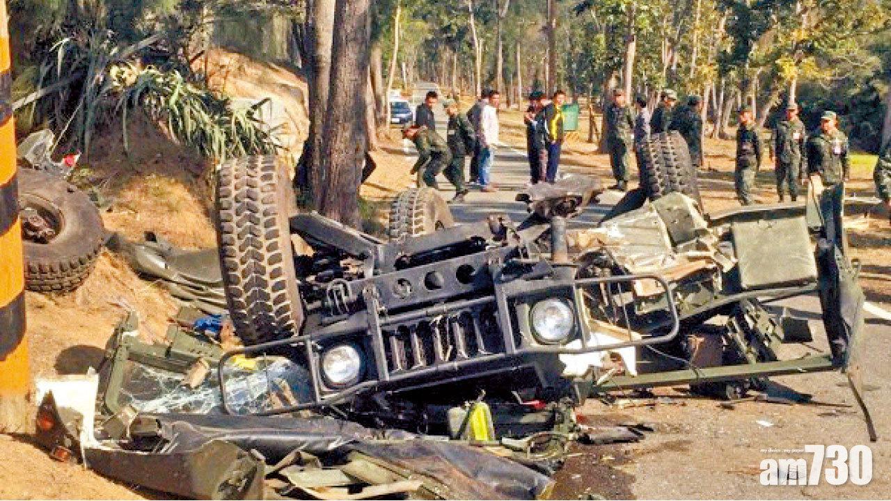 台軍悍馬車撞翻1死1傷