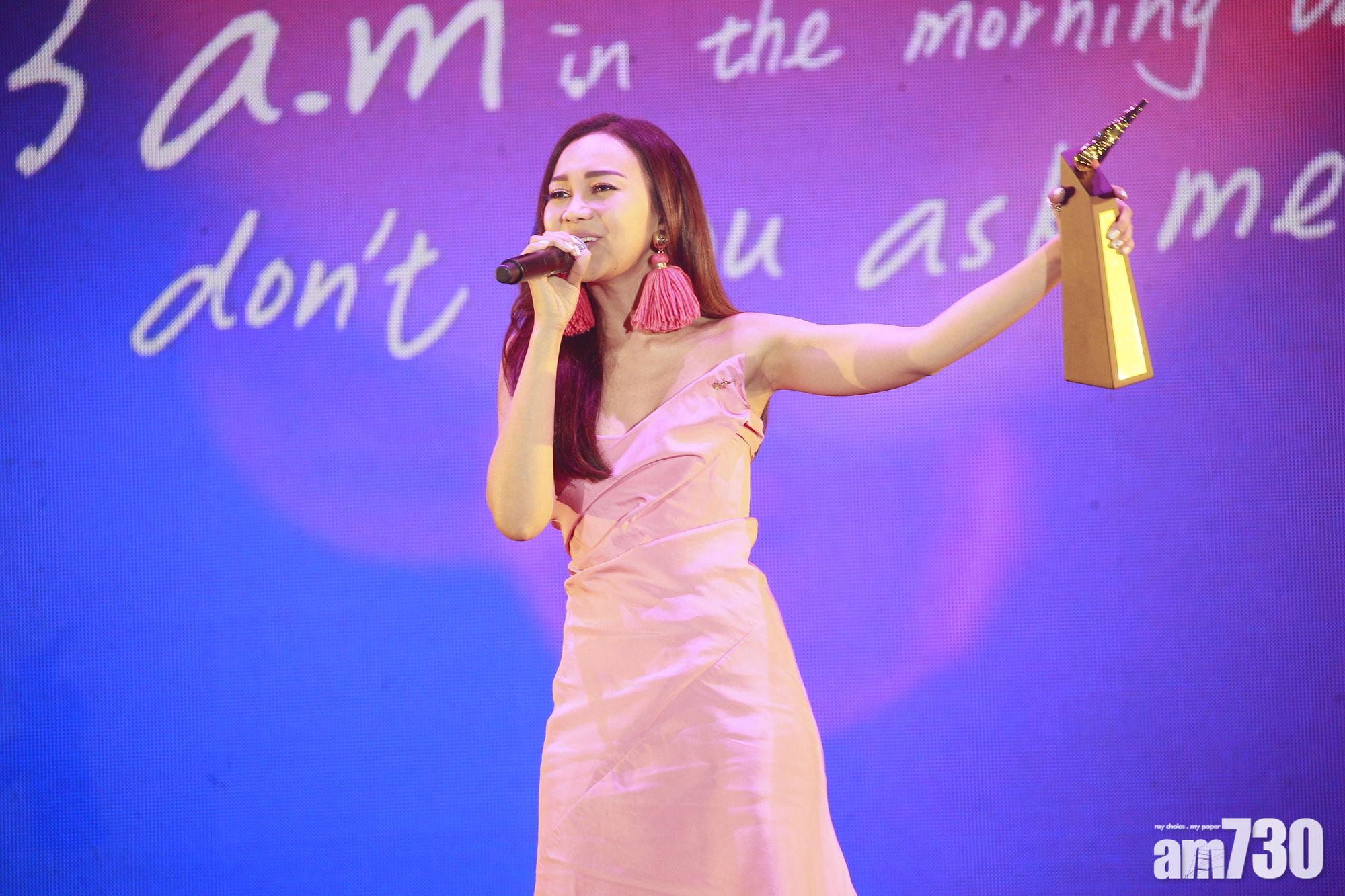 【即時娛樂】「叱咤十大」組合樂隊佔3首 環球系女歌手佔3首