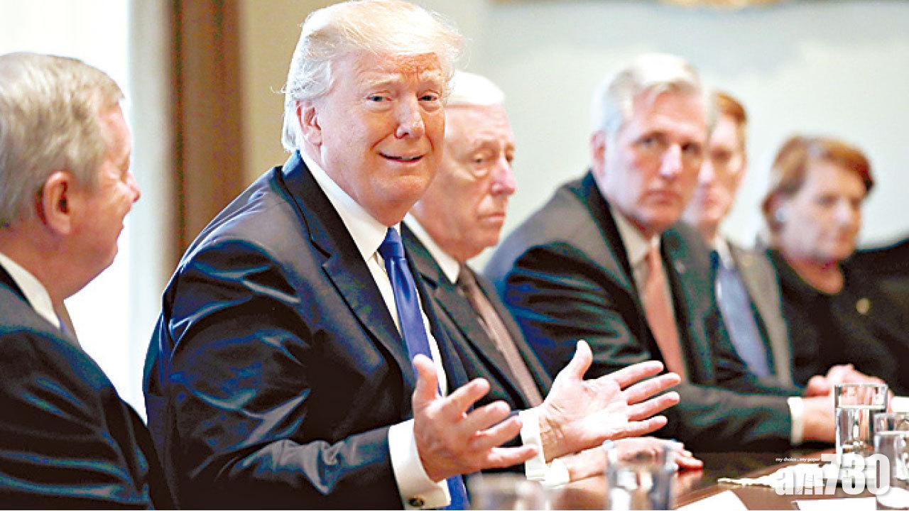 證無精神問題 特朗普邀記者觀開會