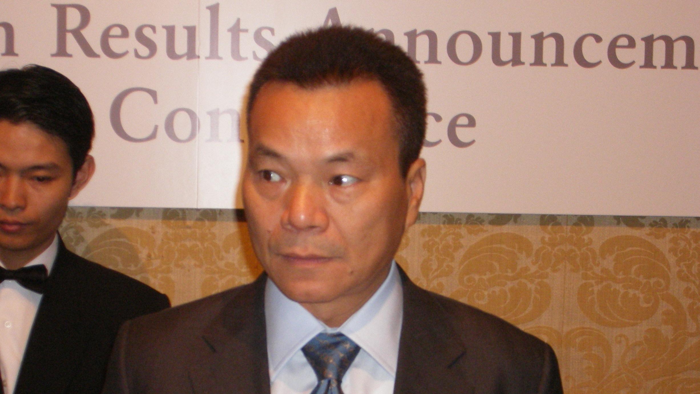 建滔系齊發盈喜