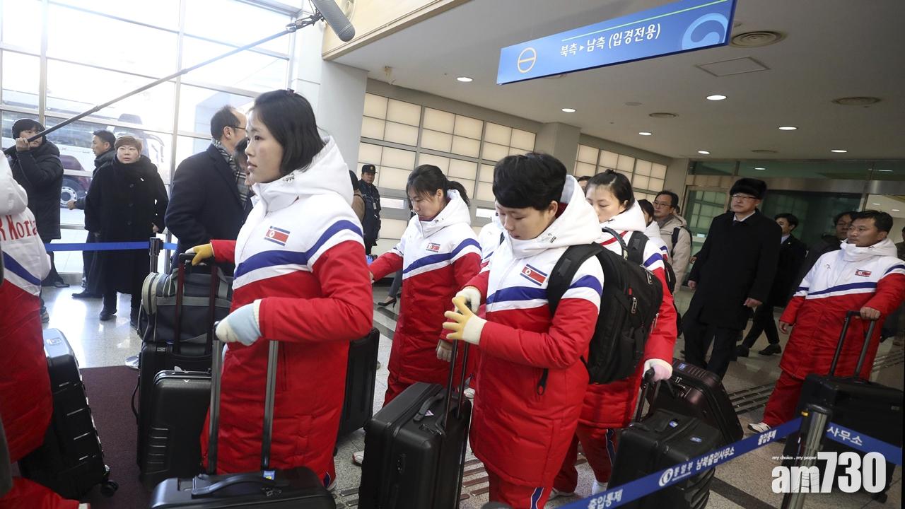 北韓女子冰球隊抵南韓 將與南韓組聯隊出戰冬奧