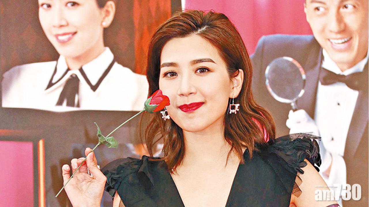 黃智雯Deep V騷胸 袁偉豪不敢直視