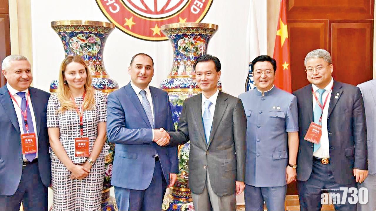 華信能源葉簡明  龐大王國背後