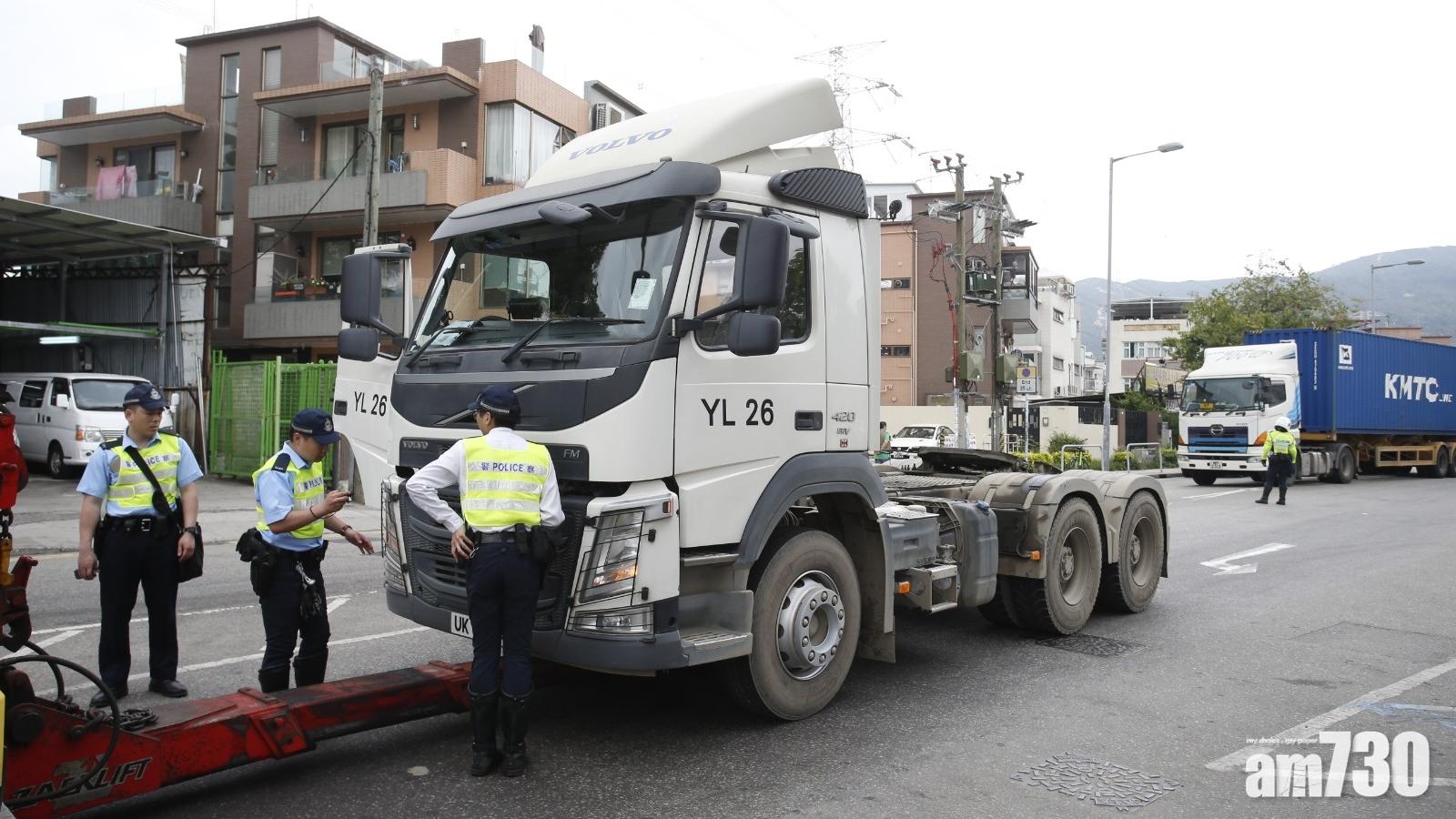 屯門老婦被車撞倒不治 司機被捕