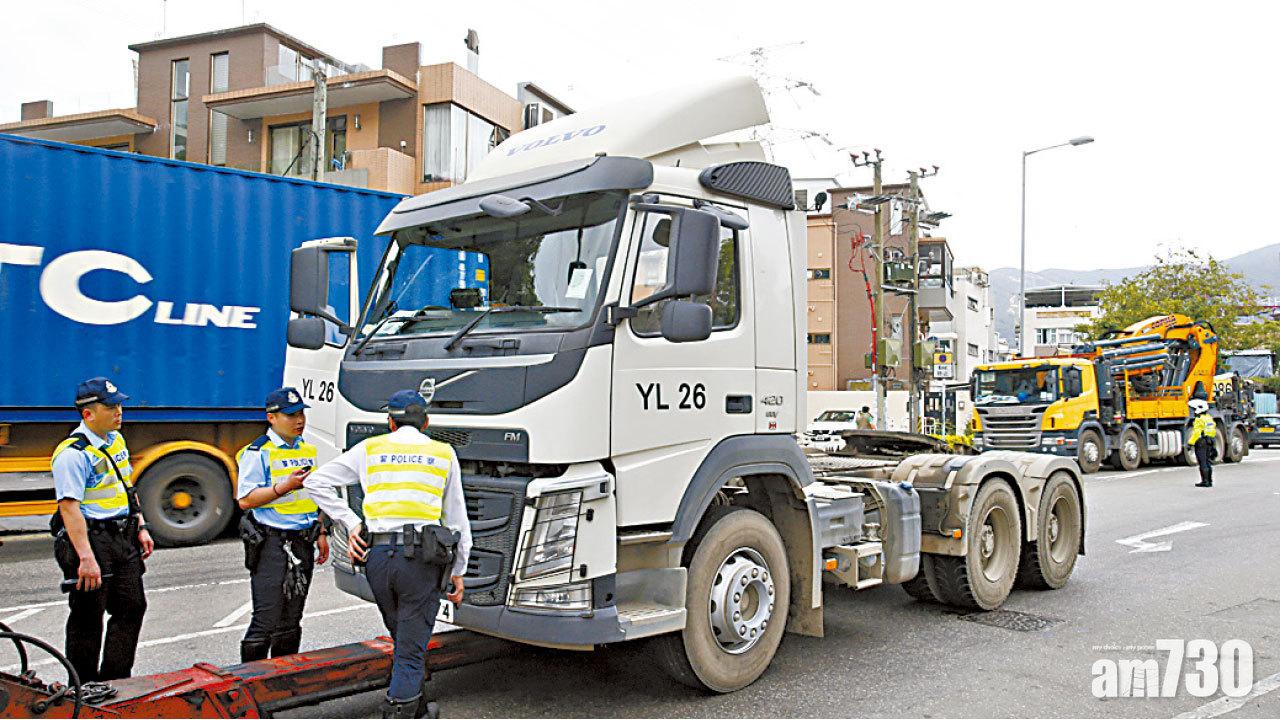 屯門致命交通意外 運廢料車涉撞斃83歲婦