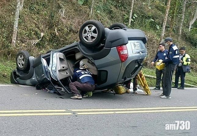 阿里山公路翻車 4六旬男女受傷