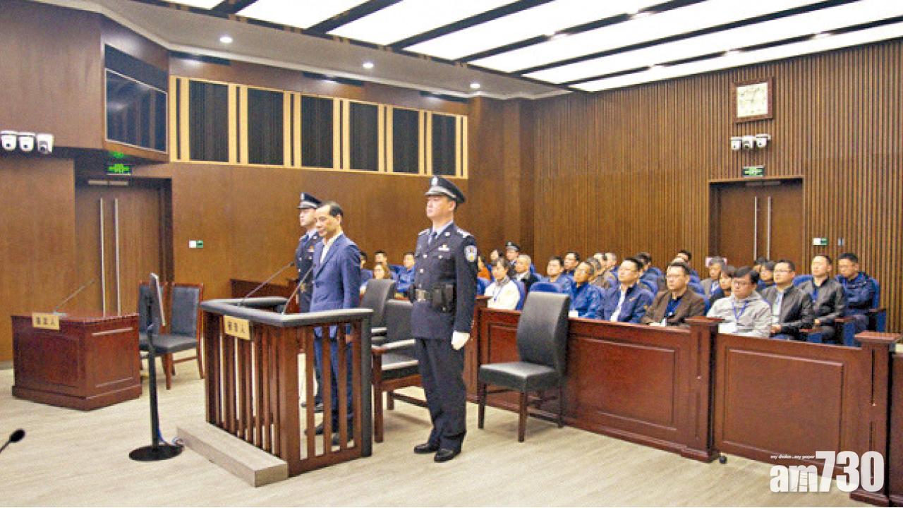 詐騙侵佔752億元 吳小暉辯「不懂法律」