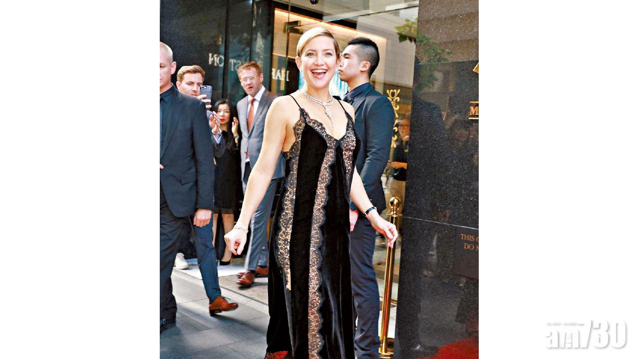 挺孕肚首度來港 Kate Hudson避喝香檳