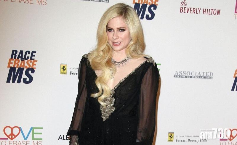 【小天后回歸】Avril Lavigne兩年來復出露面