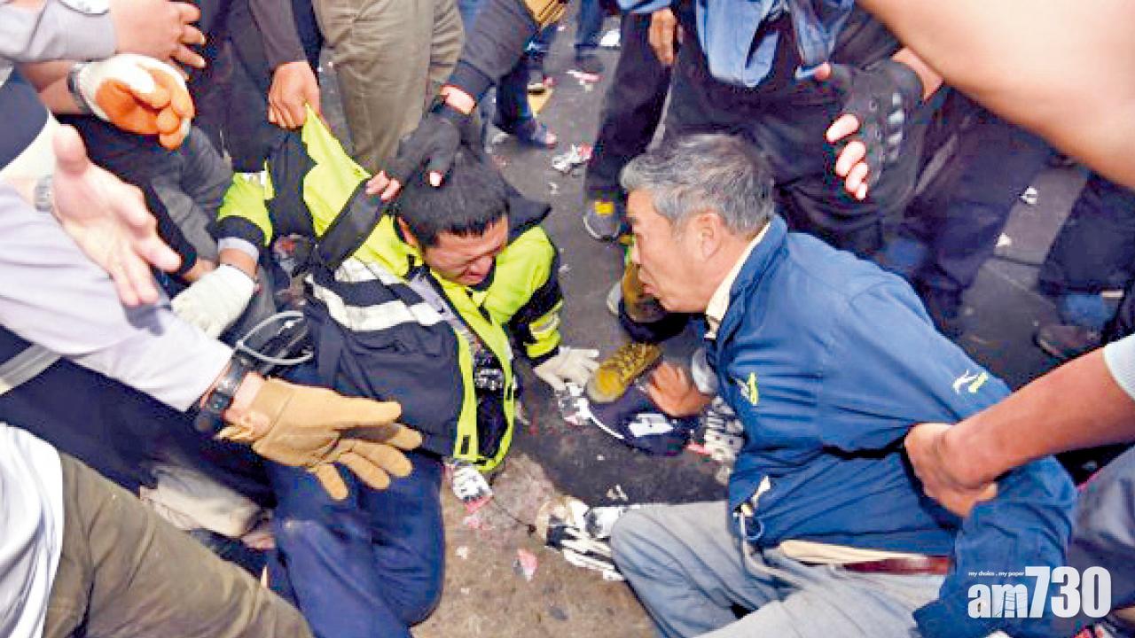 抗議變暴力衝突  台反年改團體打傷逾百警察記者