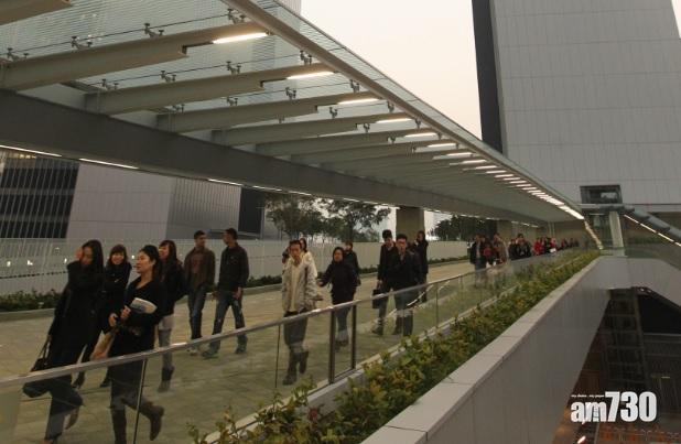 公務員或加薪逾4%