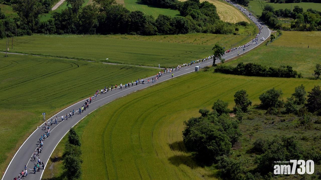 西班牙巴斯克17萬人組人鏈爭取獨立公投