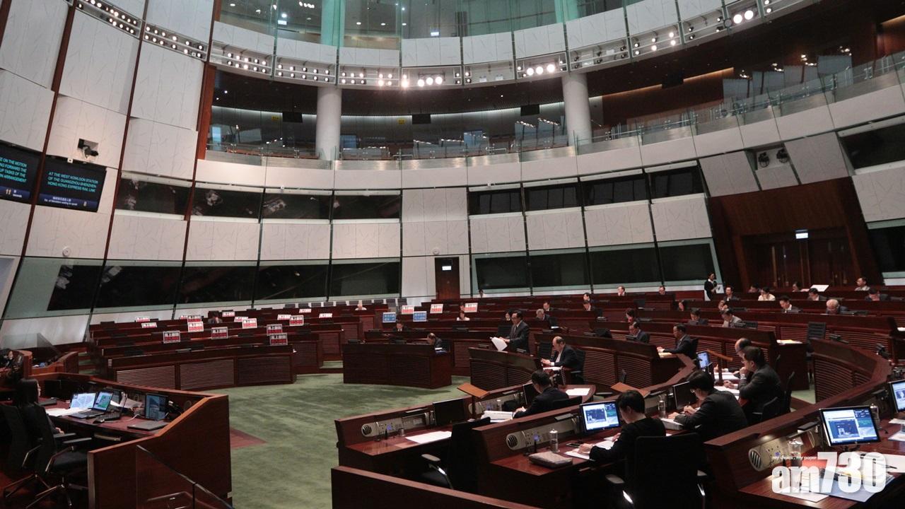 建制派對是否引用特權法查鋼筋被剪短事件有保留