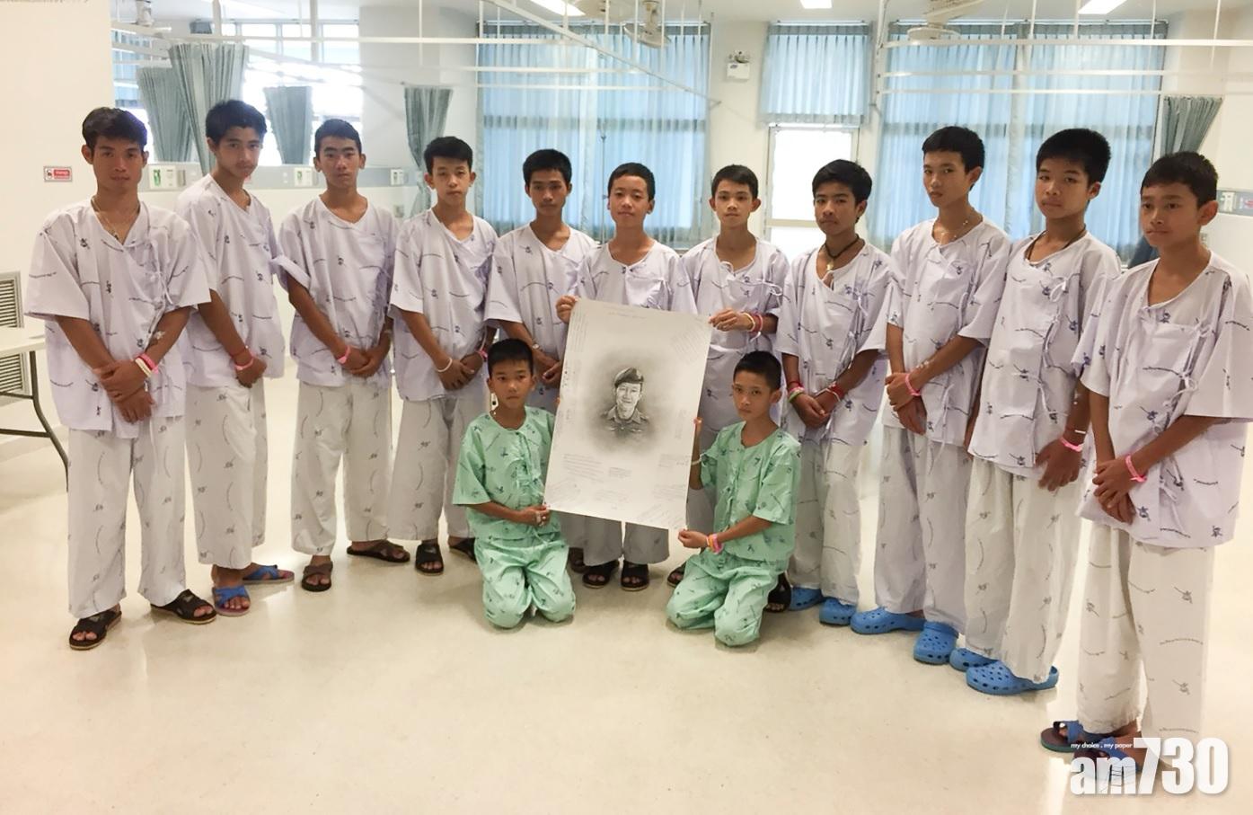 獲救一周後始知潛水員犧牲  泰少足球員落淚哀悼