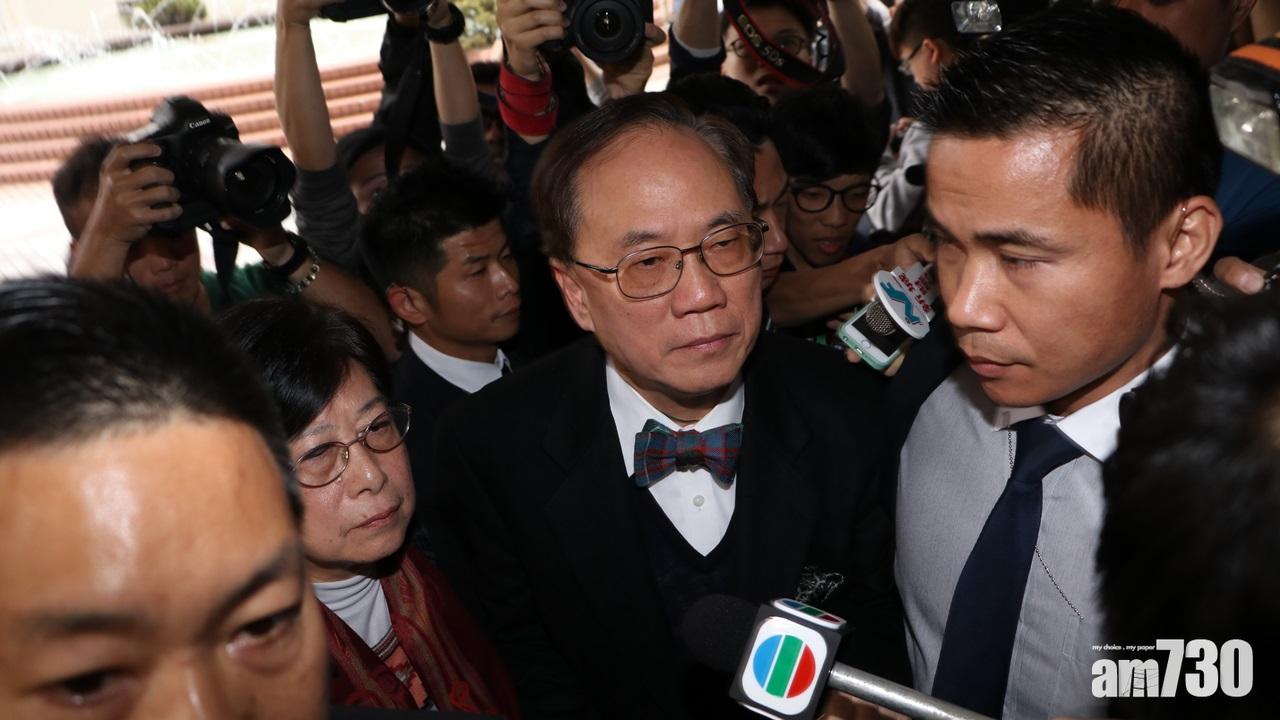 曾蔭權疑不適  由法院召喚救護車送院