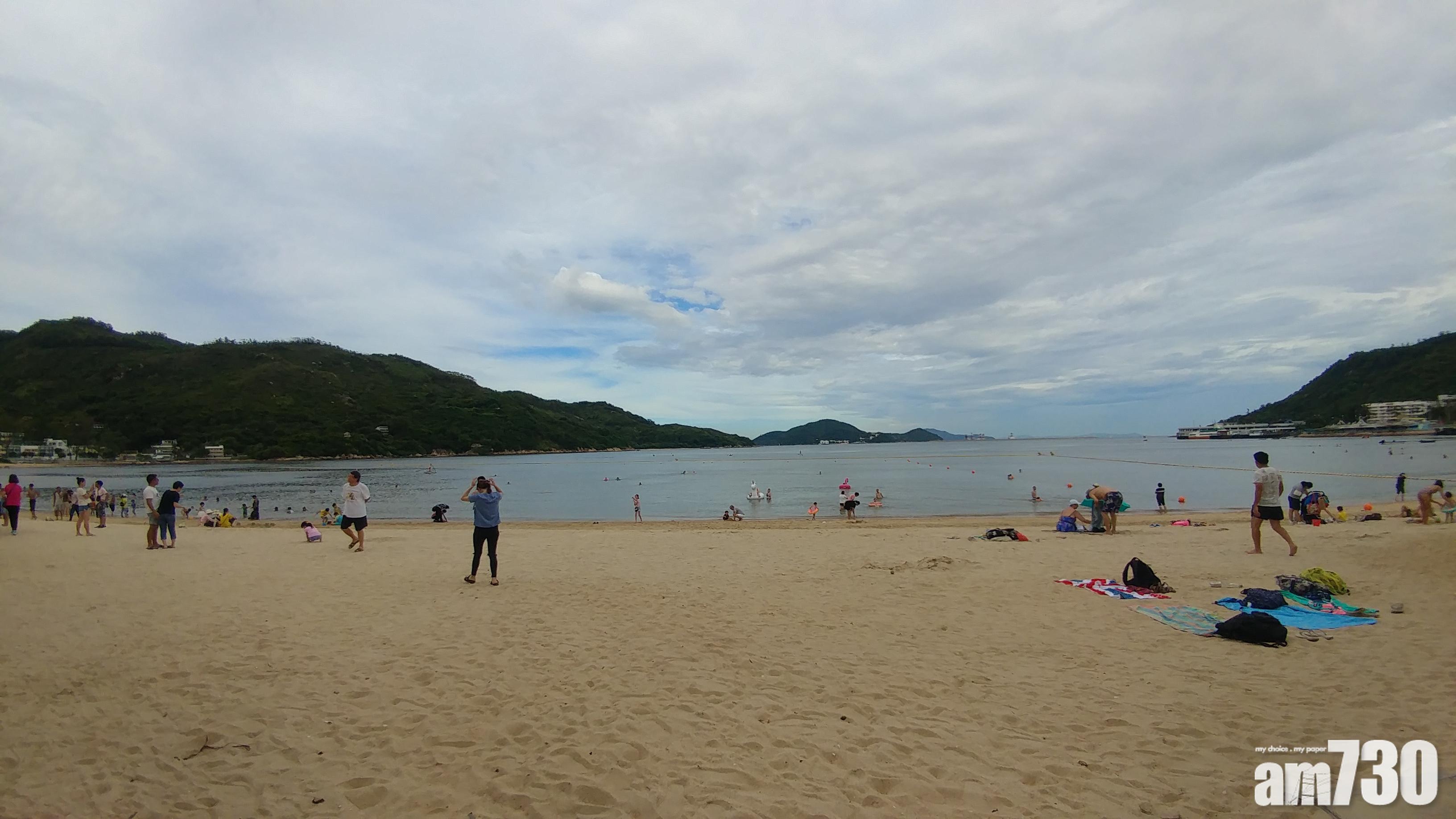 梅窩銀礦灣沙灘增設燒烤場觀景台