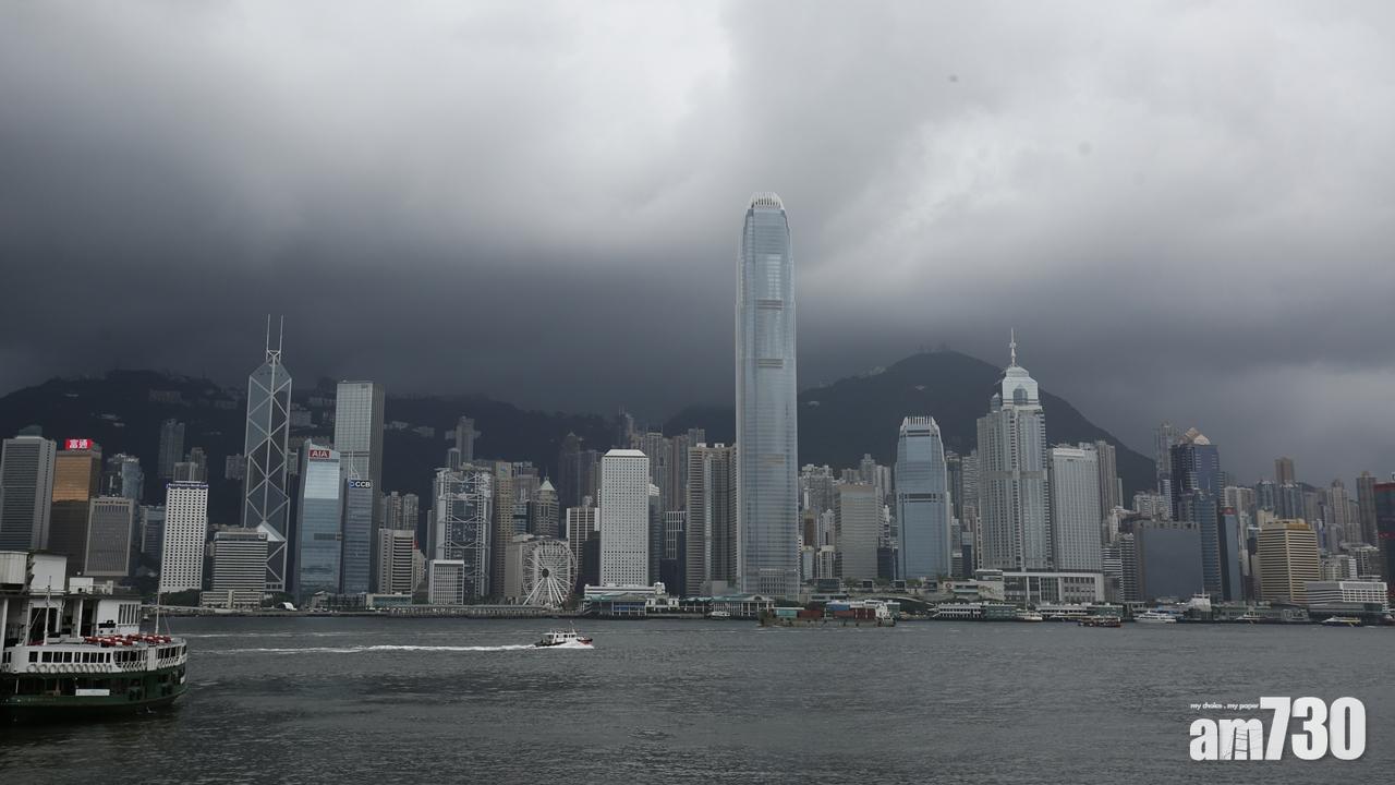 天文台：午夜前改發三號風球機會低