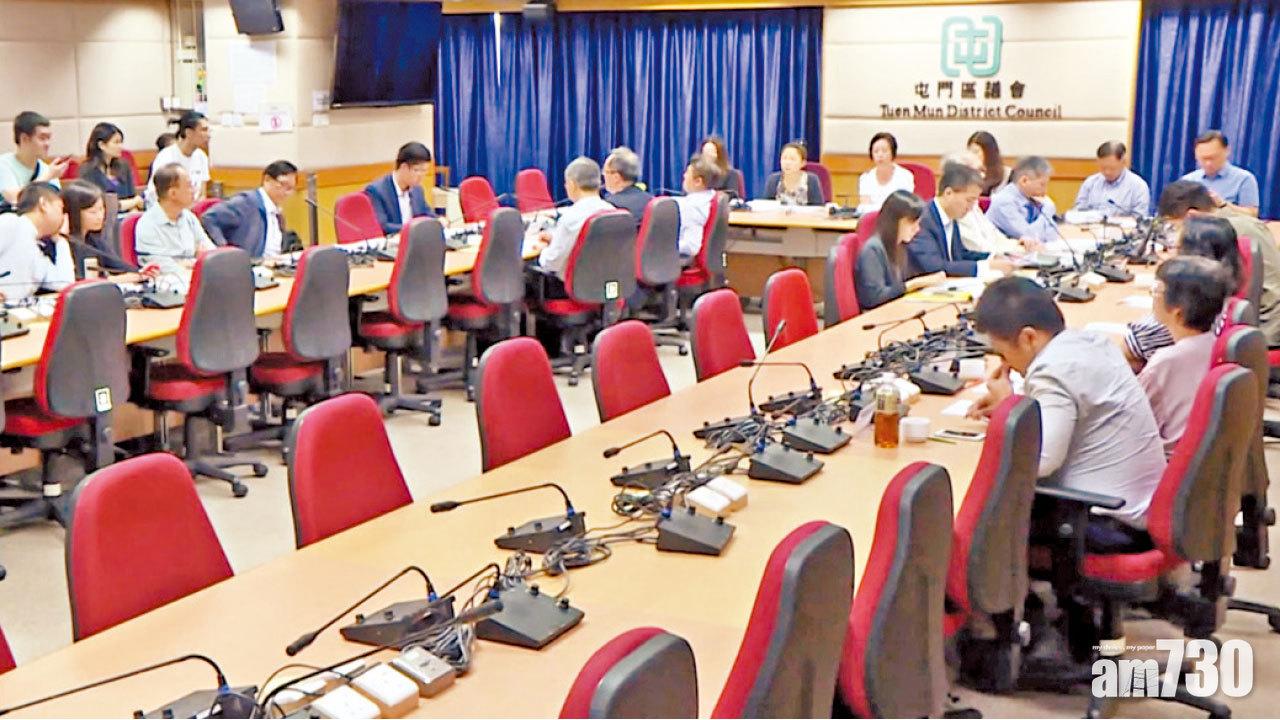 無通報區議會 港鐵被轟誠信沉降