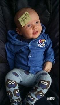 不愛紅裝愛中裝