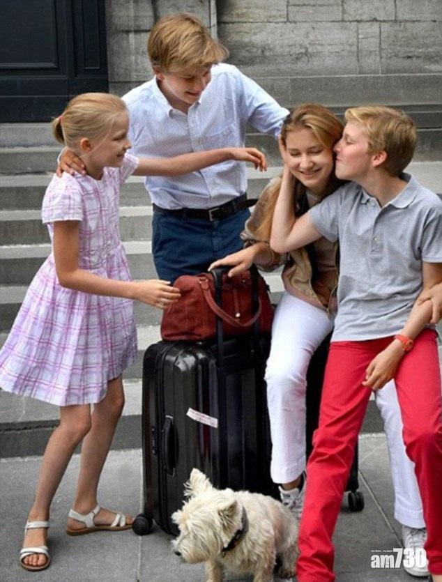 未來女王留學英倫