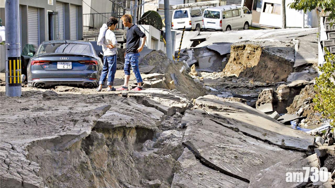 札幌港人︰ 如地動山搖 整幢樓晃動