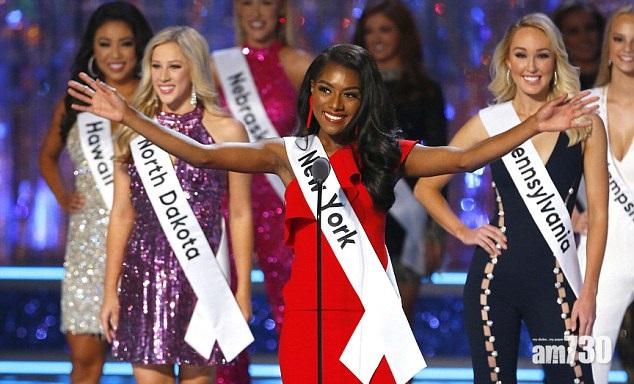 美后百年首見冇泳裝