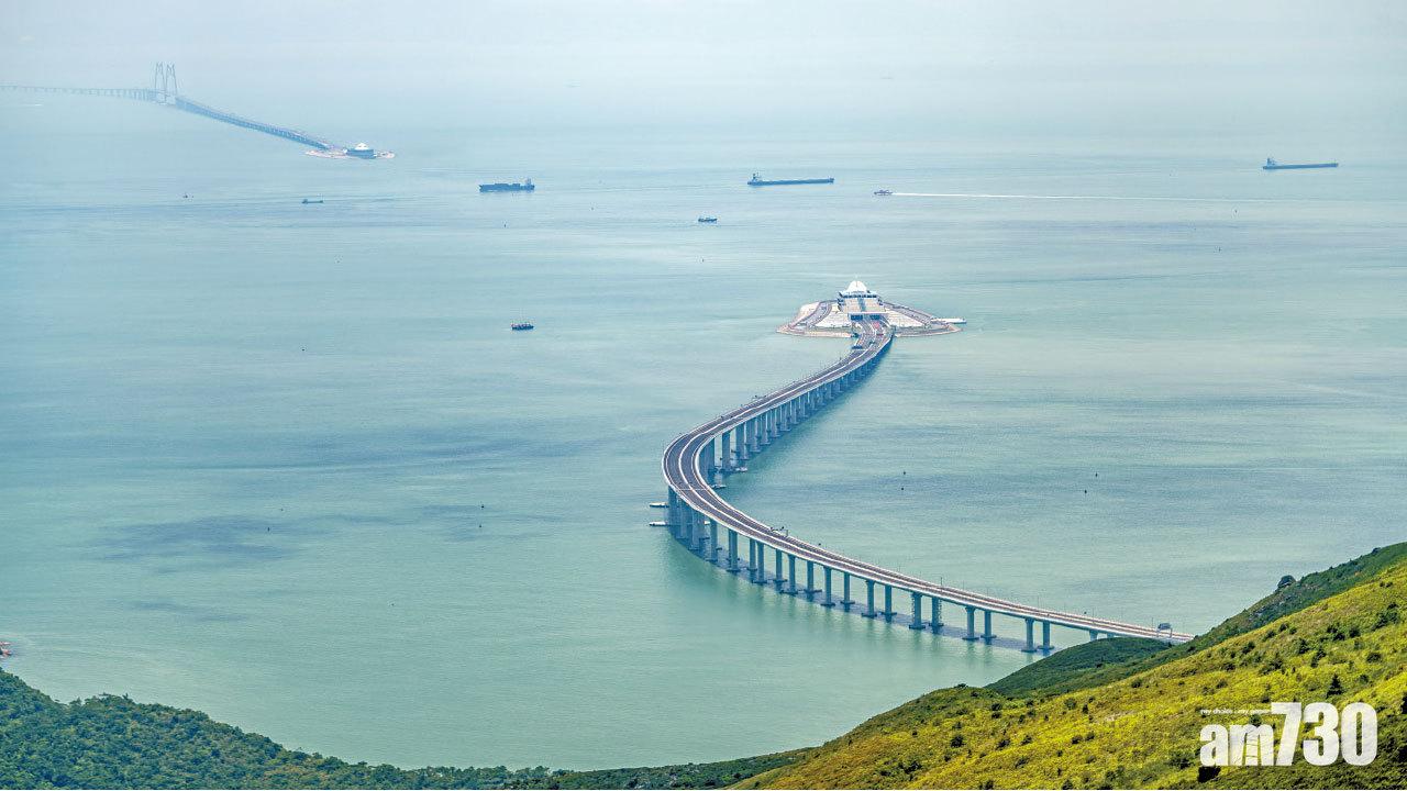 傳習近平親臨 港珠澳大橋下周二開通