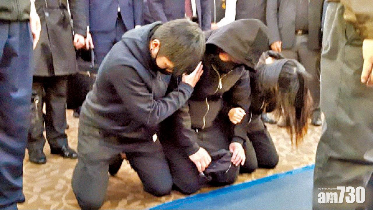 列車駕駛員下跪磕頭  台鐵死者家屬：沒怪你