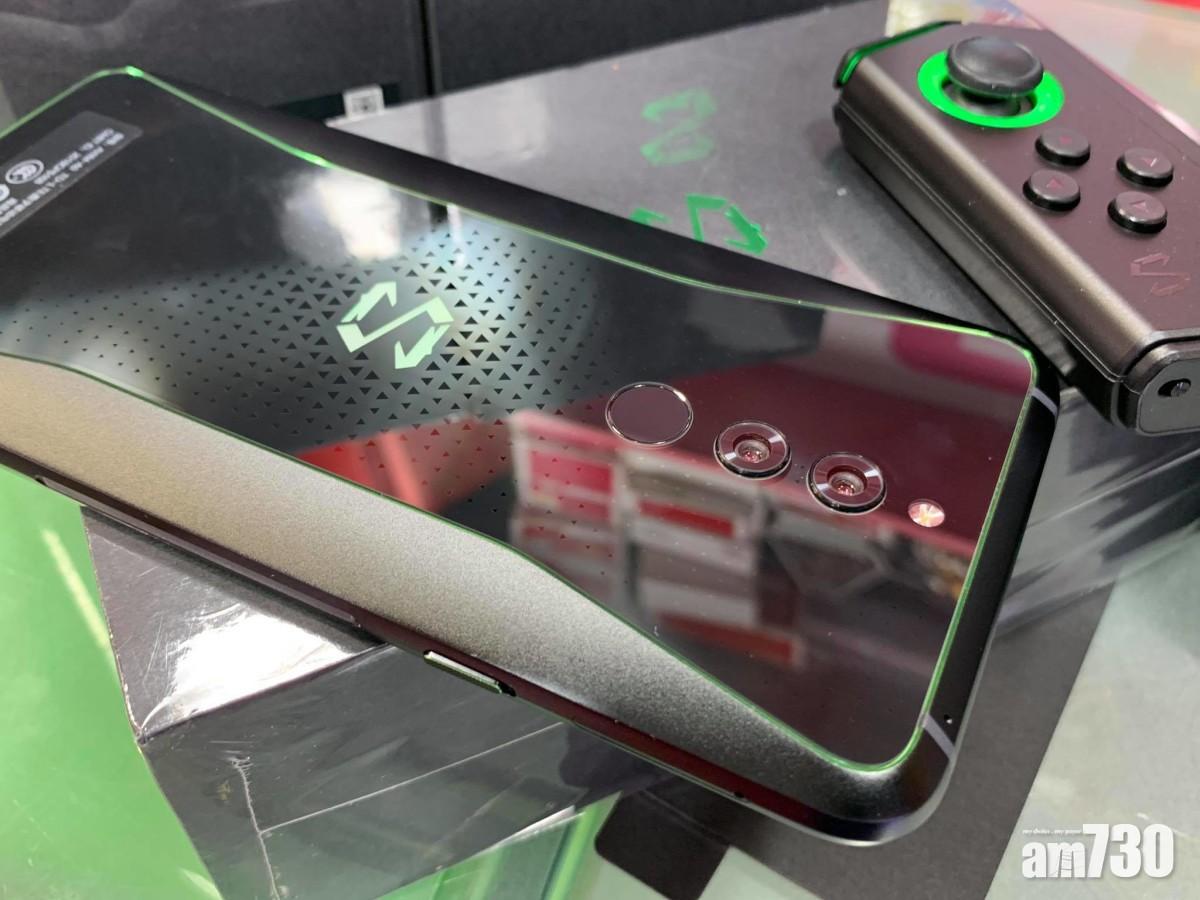 雙液冷散熱　黑鯊遊戲手機Helo現身先達