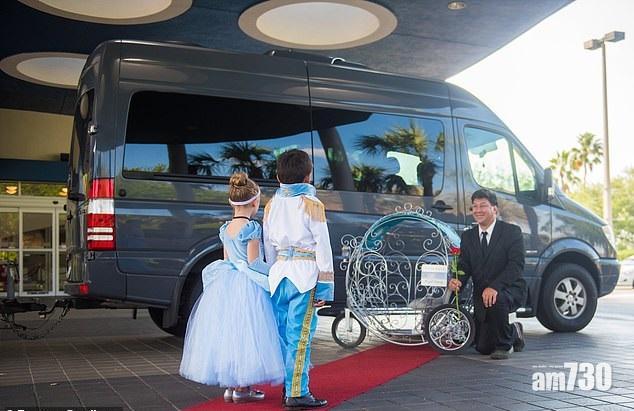 馬車飛船迎駕金叵羅