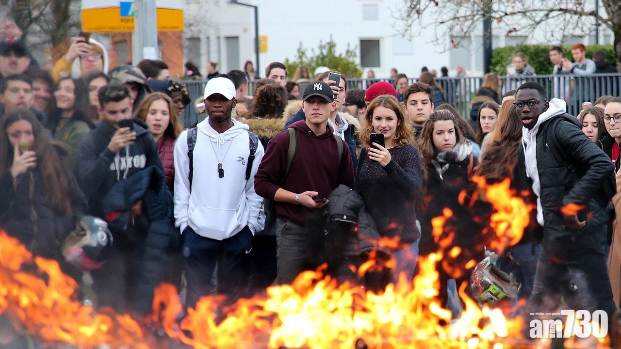 防範周末再騷亂  巴黎鐵塔羅浮宮等多個景點關閉