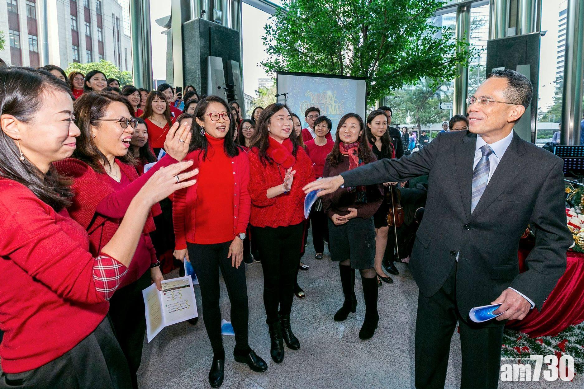 長江中心報佳音 李澤鉅打氣