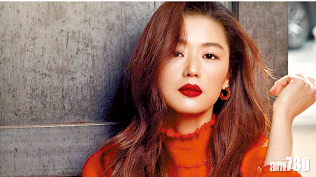 全智賢平安夜 紅爆登場