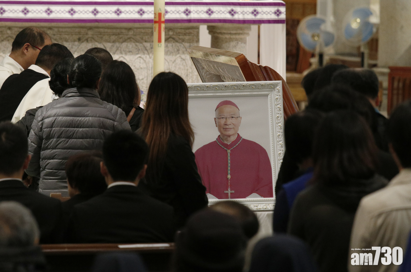 楊鳴章今設靈 靈柩放教堂供瞻仰遺容