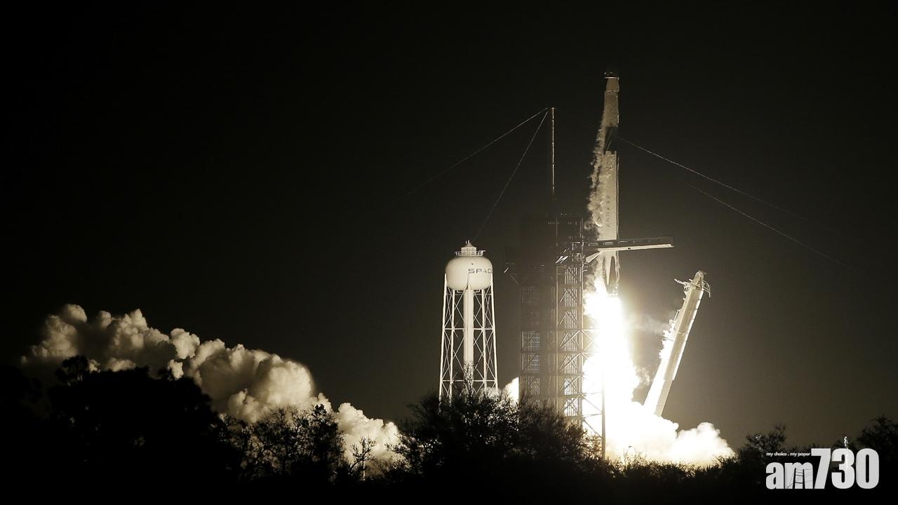 SpaceX可載人商用太空船 順利載假人發射升空