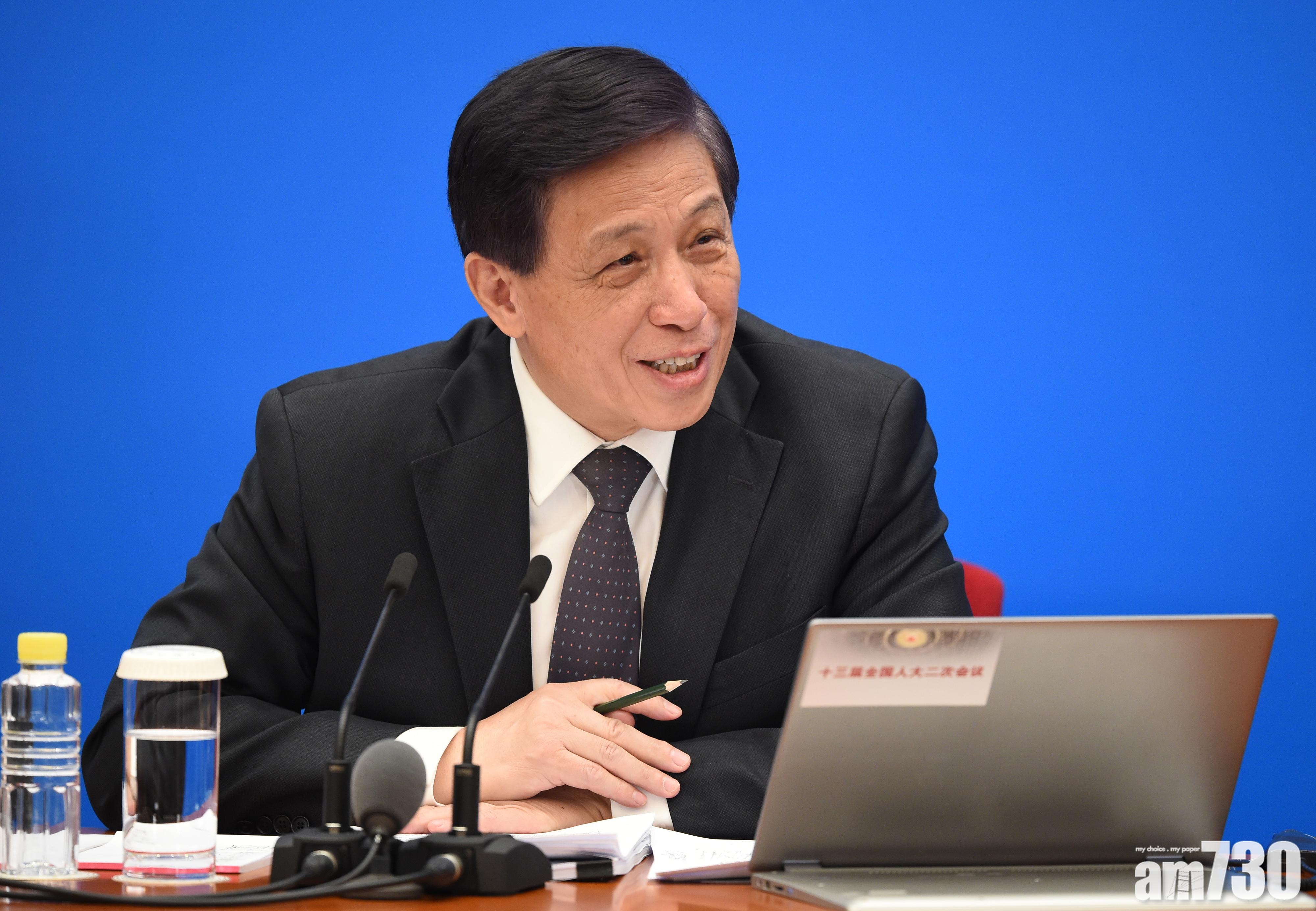 美國促盟友封殺華為 張業遂：雙重標準兼不道德