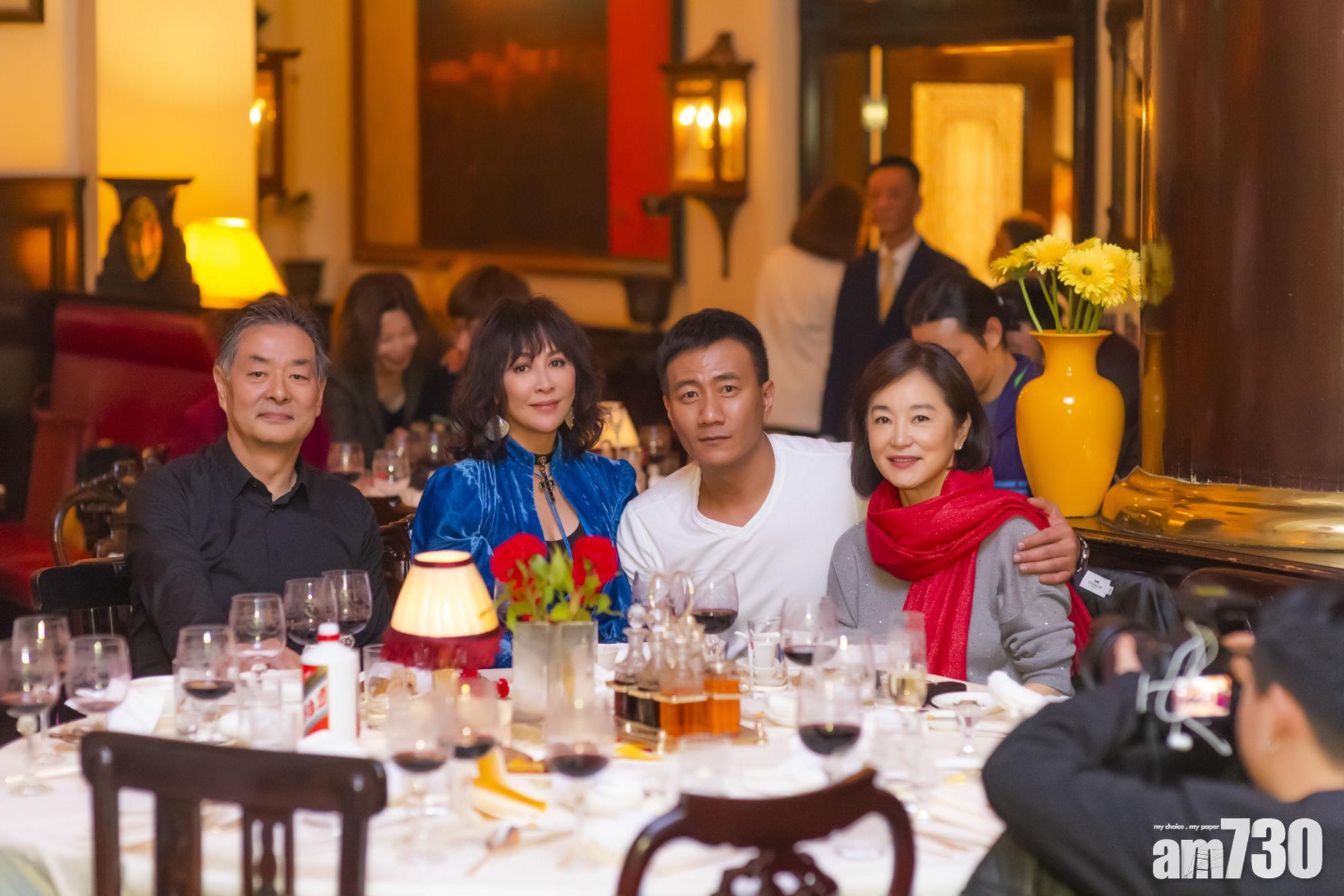 【唔好嬲啦！】劉嘉玲 關之琳同場不合照