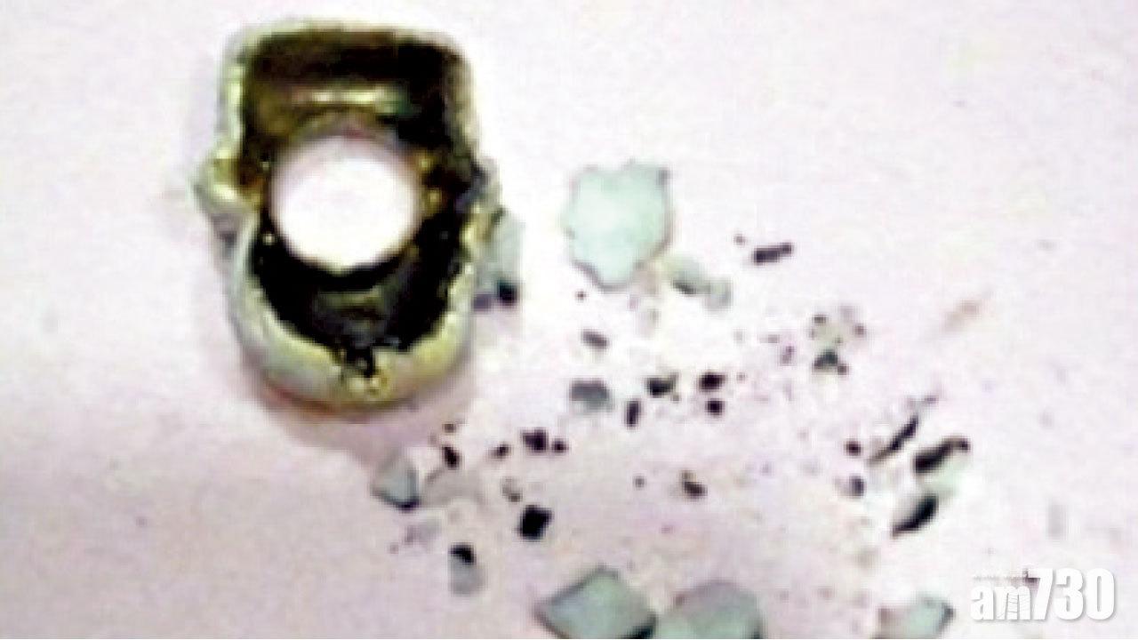 熔周生生小熊金飾 重慶女見金化灰