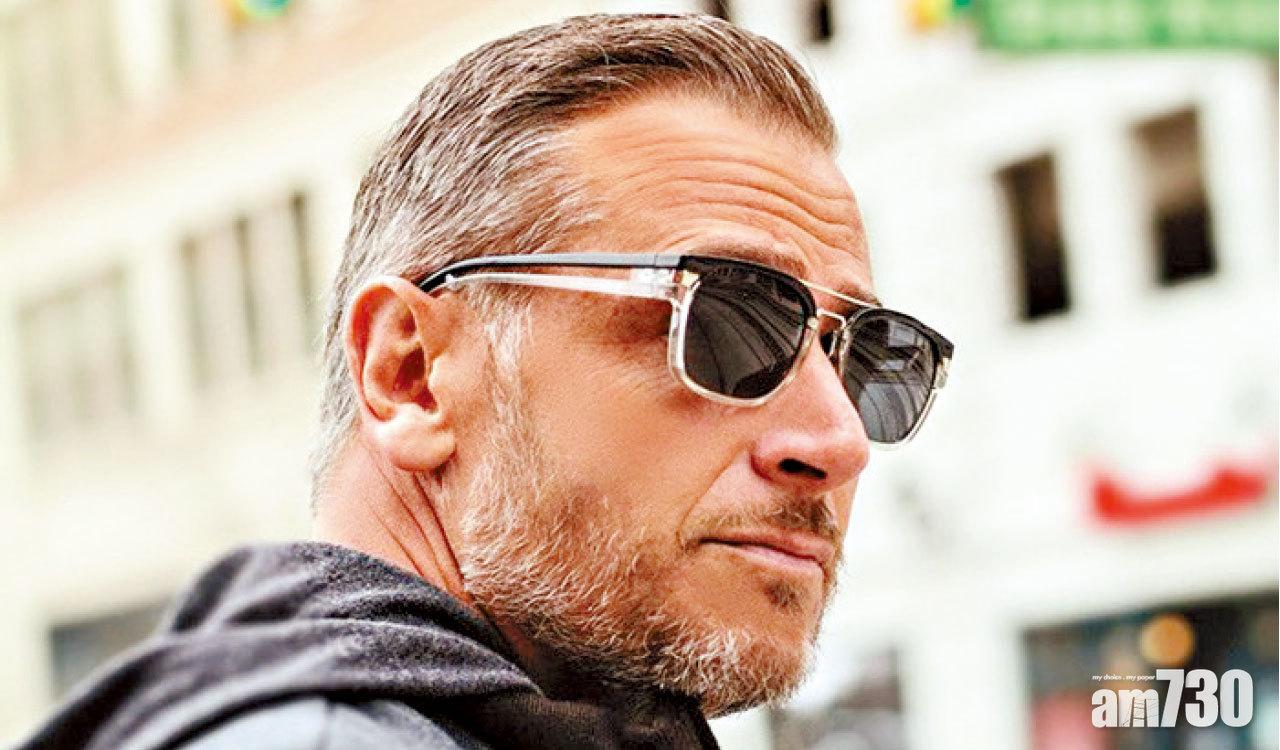 牧師轉行網上爆紅 我爸是型男