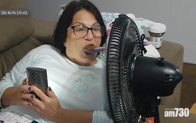 【懶到出汁】風扇綁匙羹載滿朱古力醬  攤係梳化邊食邊碌手機 (有片)