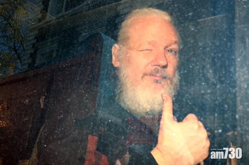 糞便抹牆內褲塞馬桶  阿桑奇匿藏大使館期間衛生零蛋