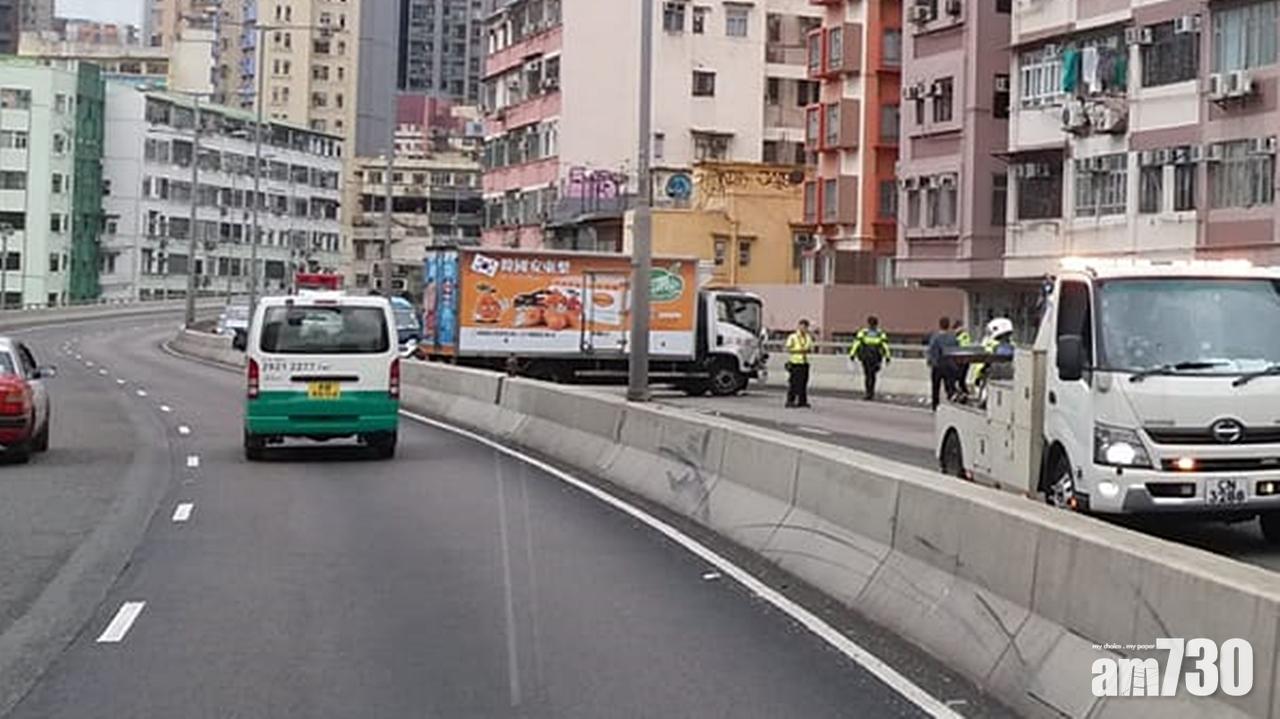 東九龍走廊貨車私家車相撞　往觀塘交通擠塞