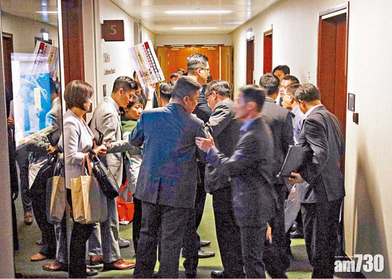 被質疑內地人權保障世界尾六 李家超：唔同議員爭辯