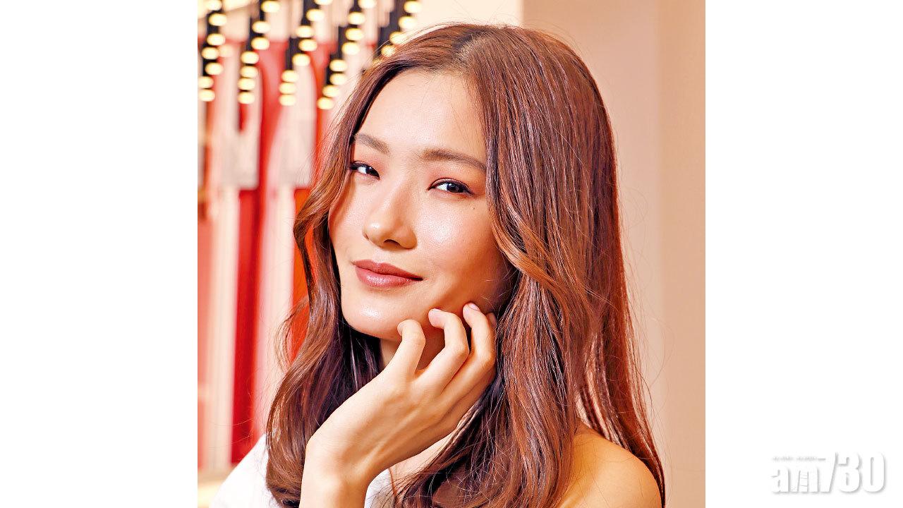 NARS兩用palette 打造微醺奶茶眼妝