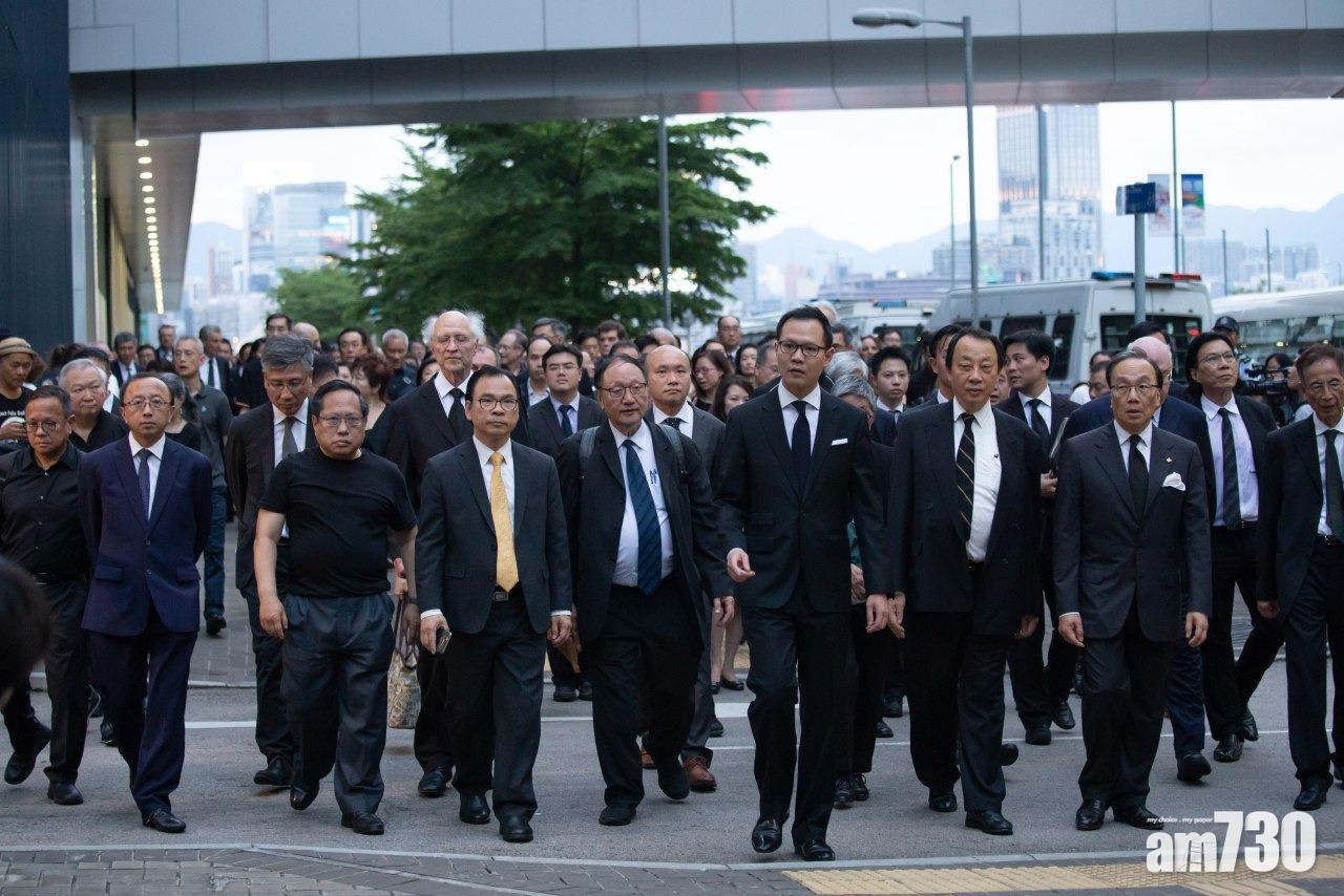 【逃犯條例】法律界黑衣遊行表達不滿和擔心