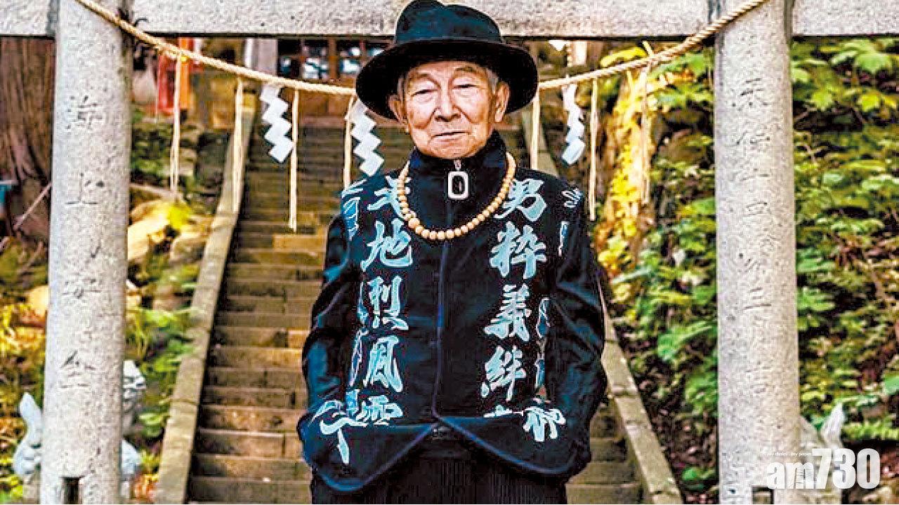 網紅爺爺 月吸10萬fans